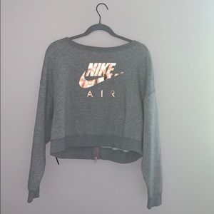 Rose gold Nike cropped sweatshirt